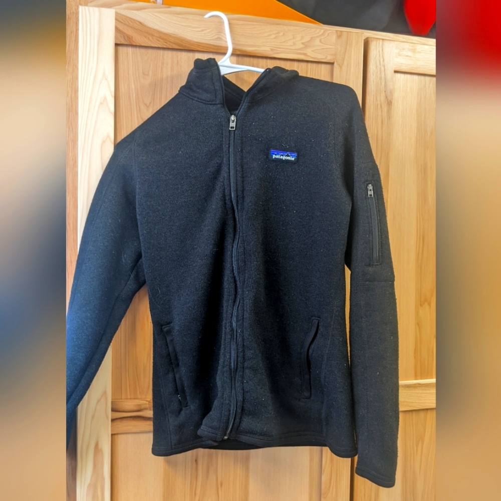 Woman's Patagonia full zip jacket, size M